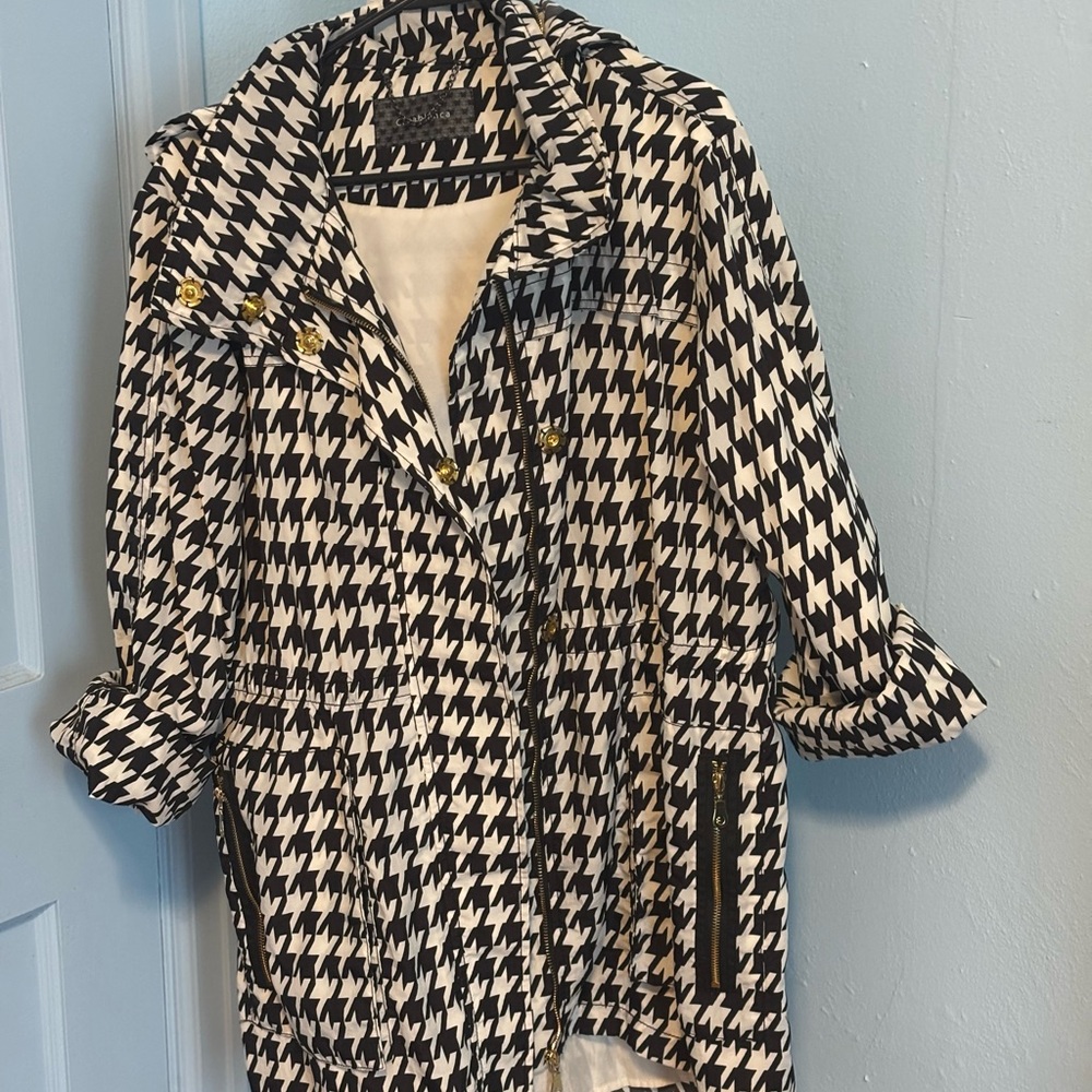 Casablanca Houndstooth Jacket w/ Hidden Hood Gold Zippers Lightweight Coat